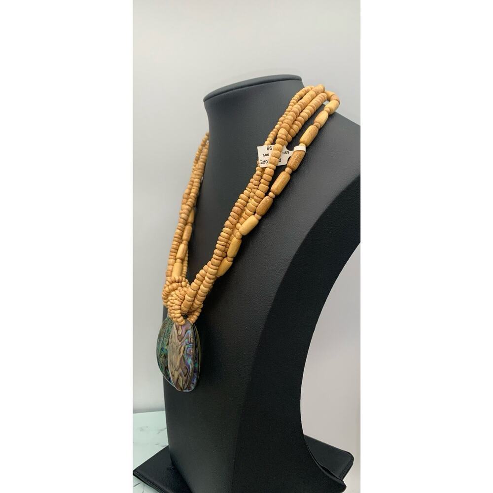 Vintage Nwt Stunning Wooden Beaded & Abalone Shel… - image 4